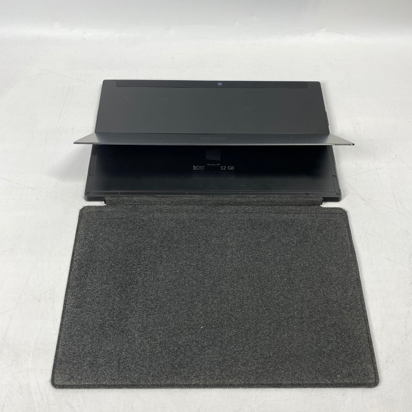 Microsoft Windows Surface RT 1516 10.6" Nvidia Tegra Quad Core 1.3GHz 2GB RAM