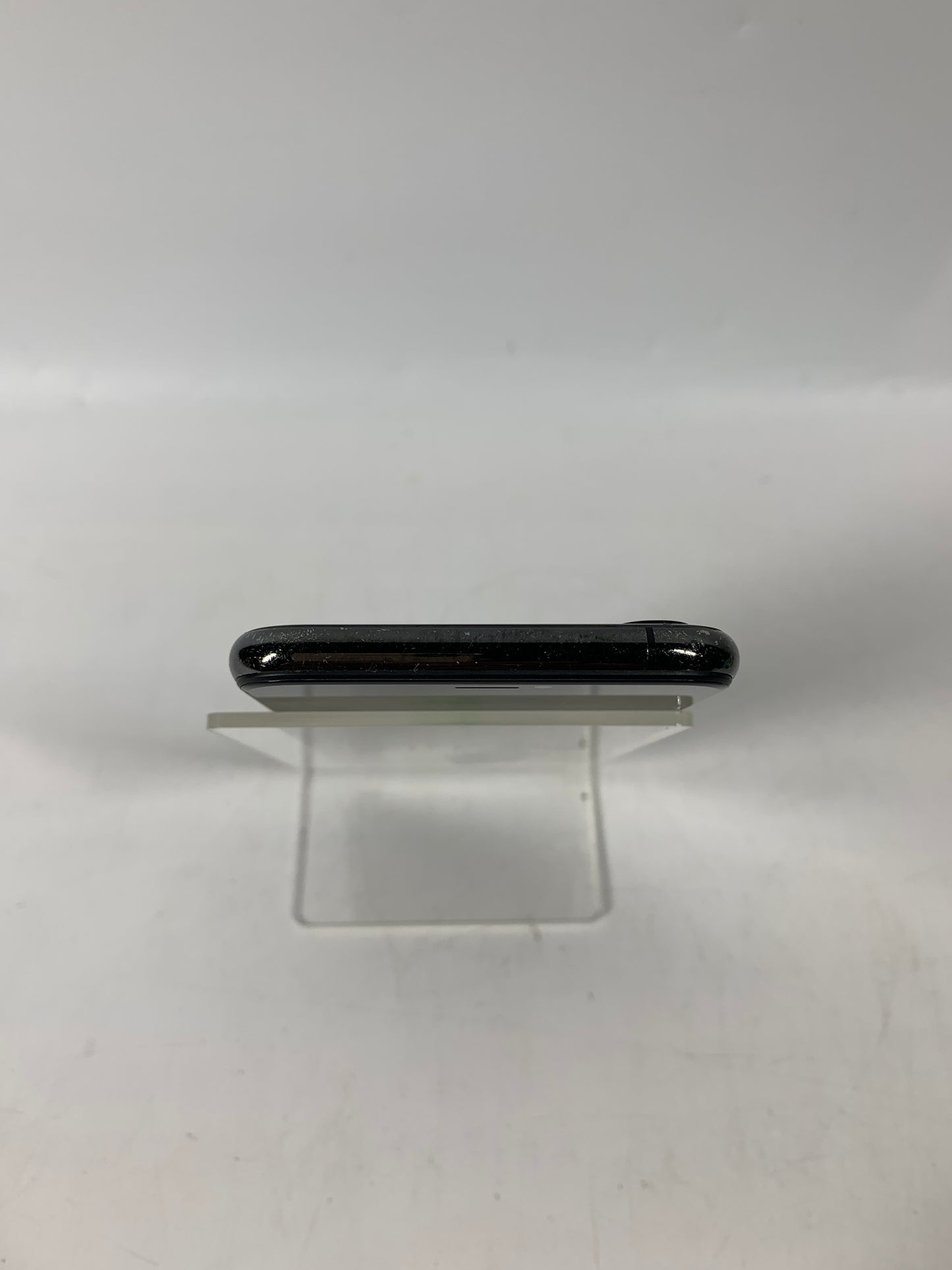 Unlocked Apple iPhone XS 64GB SPACE GRAY MT9E2QL/A