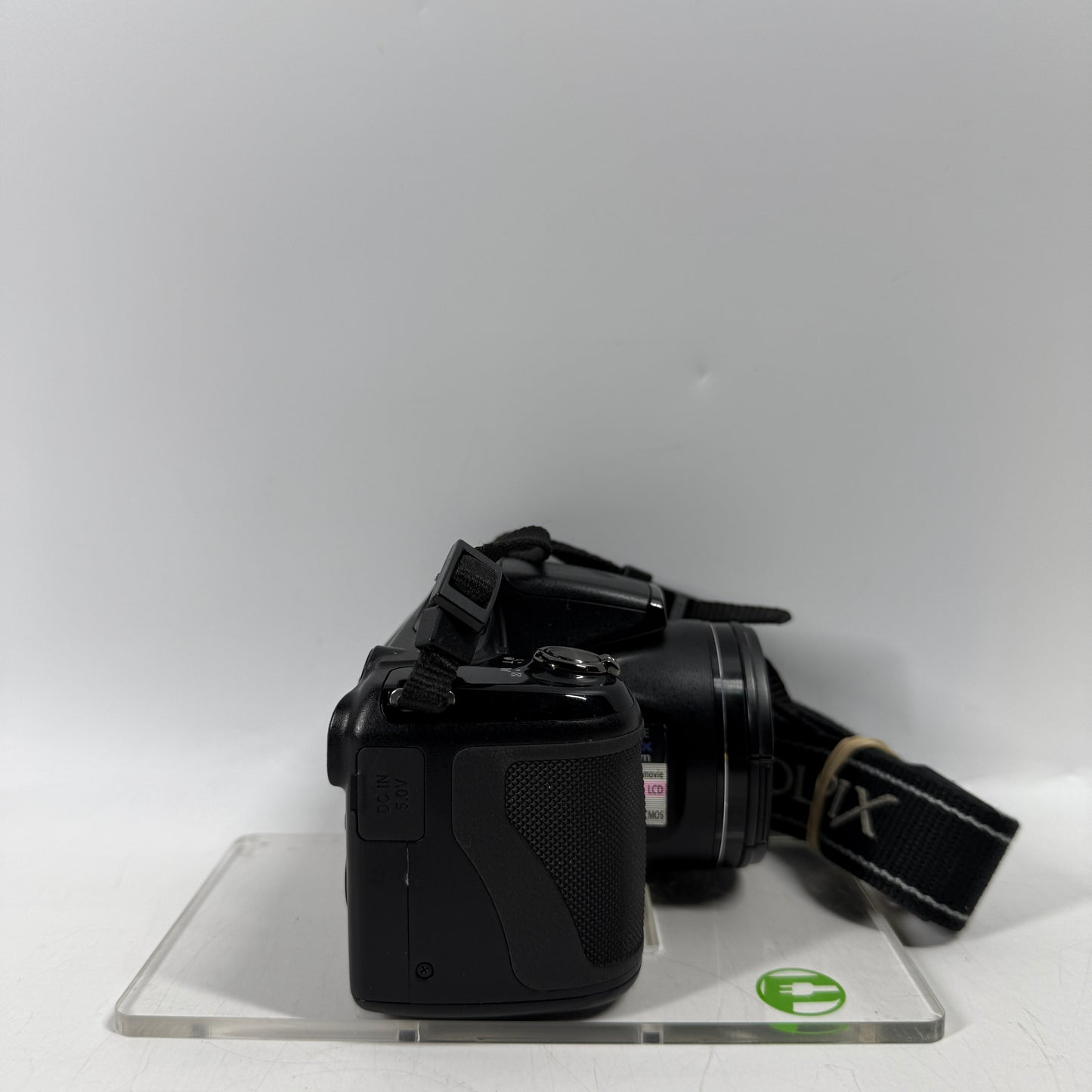 Nikon COOLPIX L820 16.0MP Digital Camera