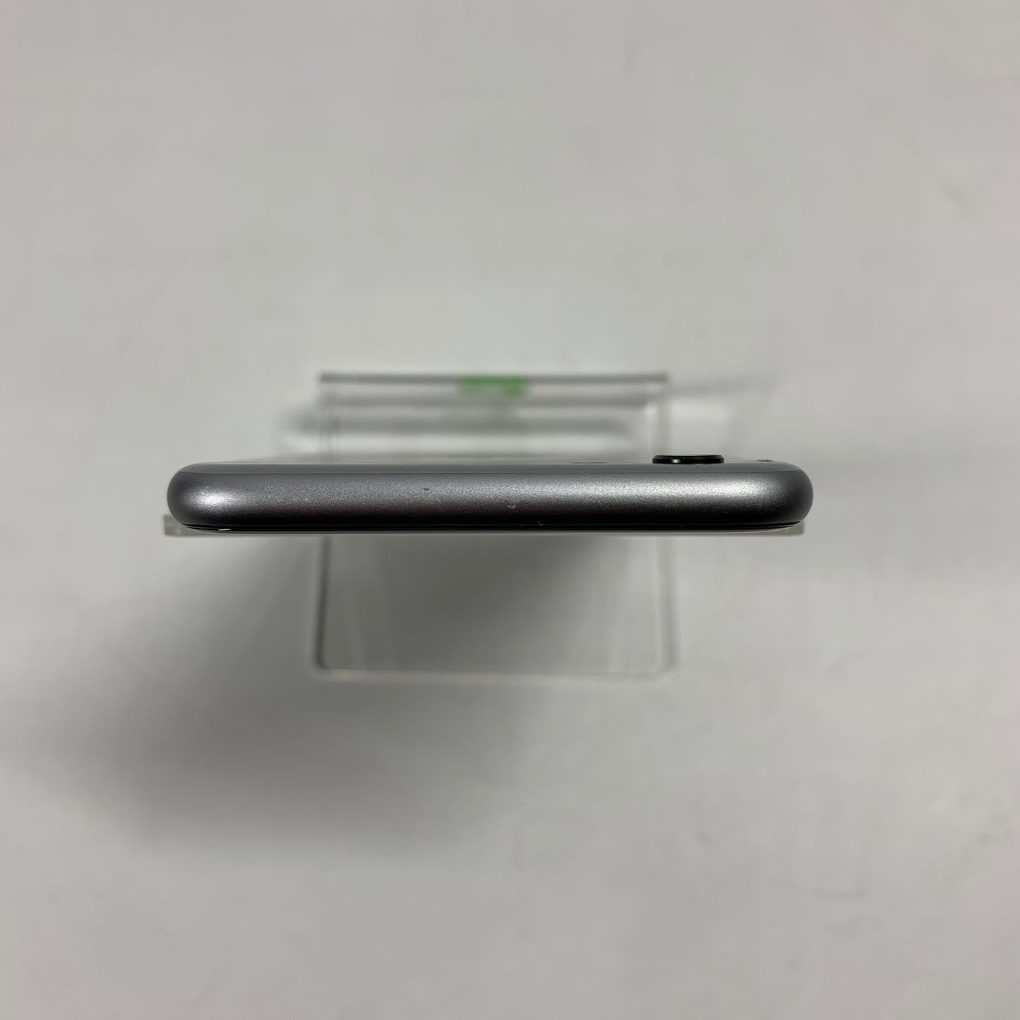 Unlocked Apple iPhone 6s 64GB 12.5.7 SPACE GRAY MG632LL/A