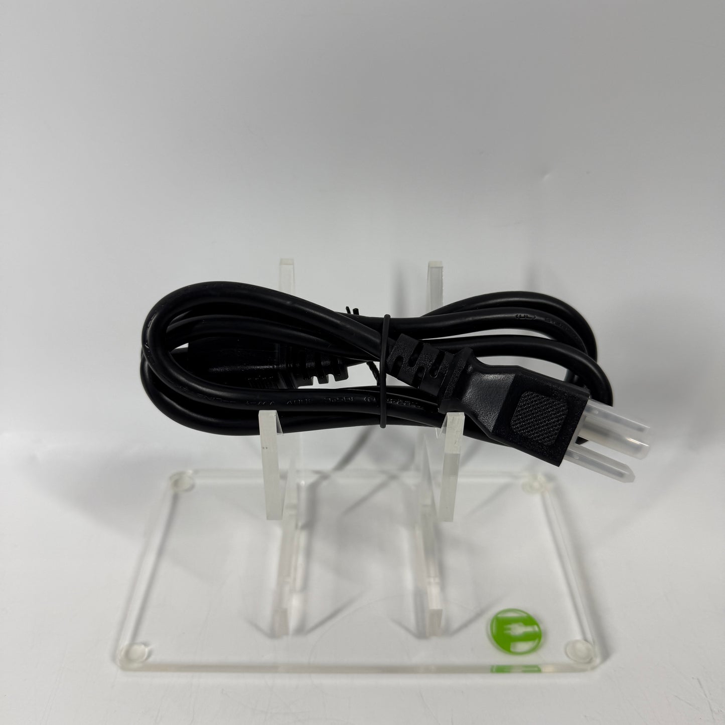 StarTech 132N-TB4USB4DOCK Universal USB4 & Thunderbolt 4 Docking Station