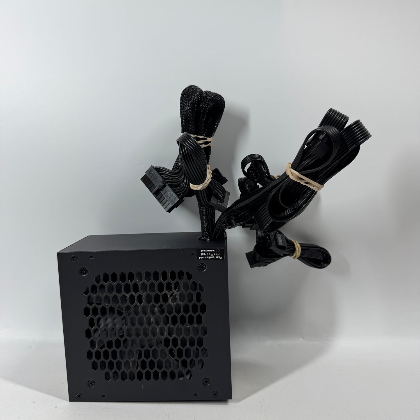 GAMDIAS HELIOS P1-650G 80 Plus Gold 650W Non Modular Switching Power Supply