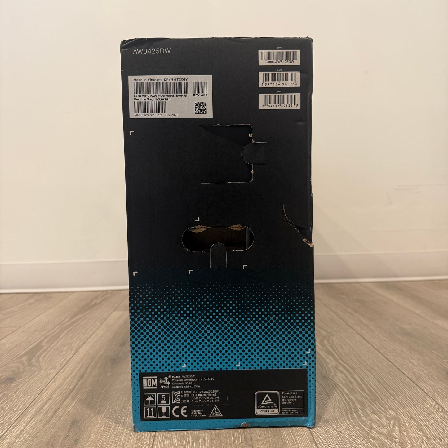New Alienware 34" AW3425DW QD-OLED 240Hz Curved Gaming Monitor