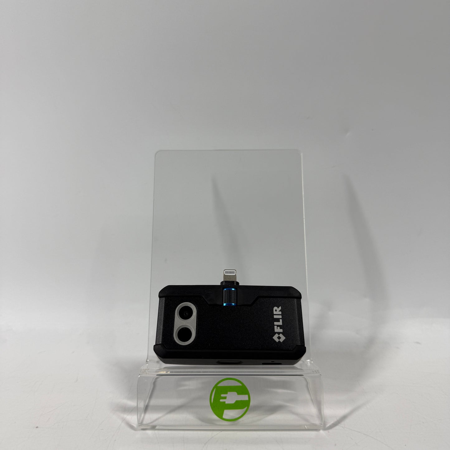 FLIR One Pro 0006 Black Wired For iPhone and iPad