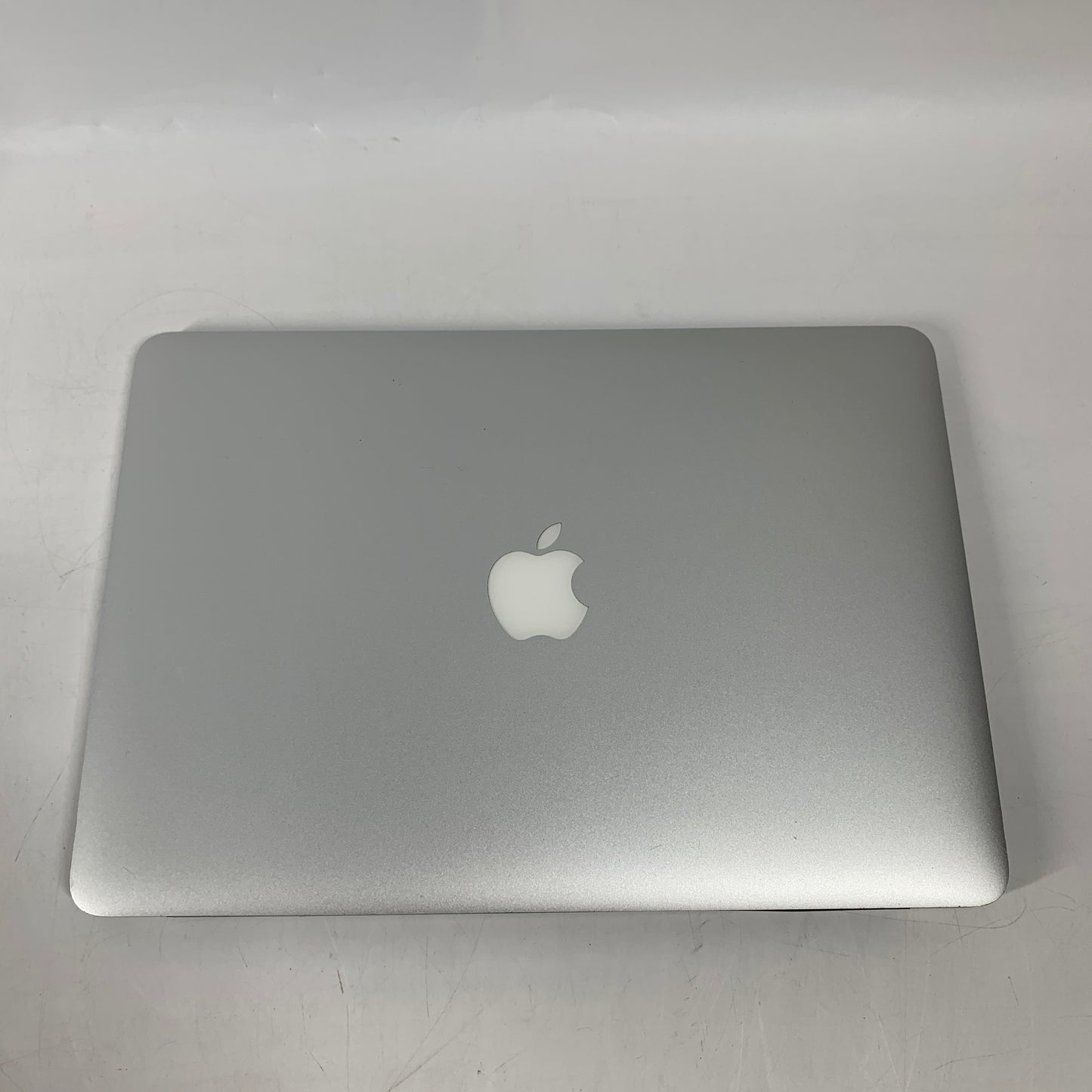 2017 Apple MacBook Air 13.3" i5 1.8GHz 8GB RAM 256GB SSD Silver A1466