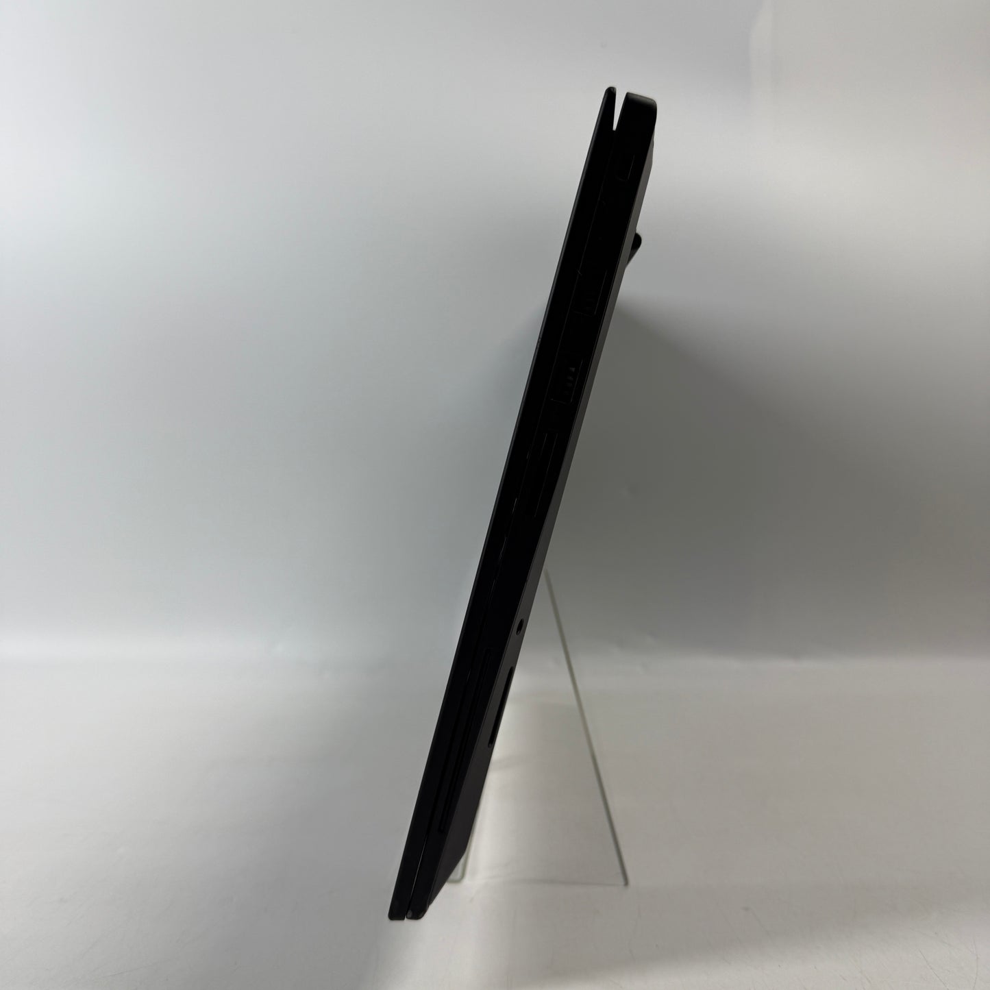 Broken Lenovo ThinkPad P1 GEN 1 15.6" Xeon E-2176M 2.7GHz 8GB RAM 512GB
