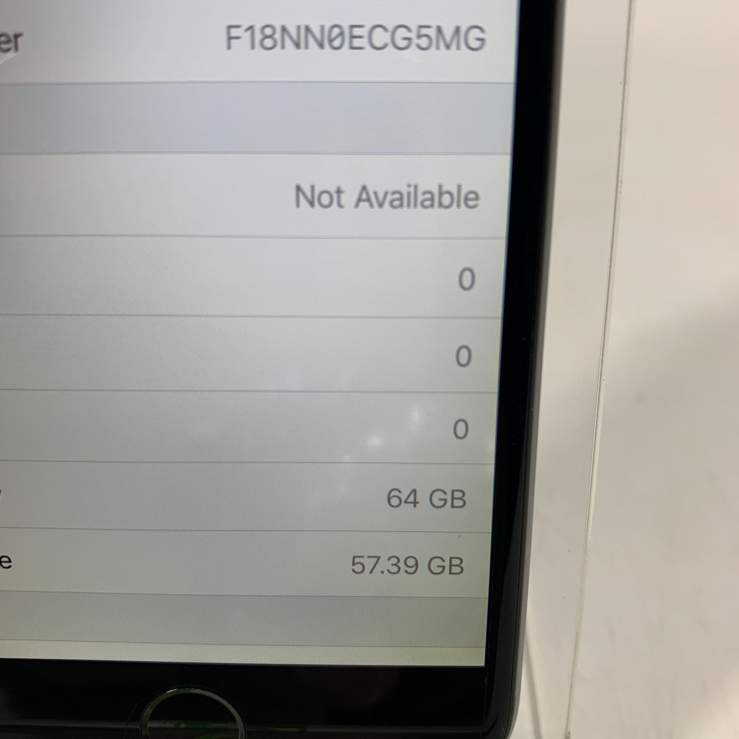 Unlocked Apple iPhone 6s 64GB 12.5.7 SPACE GRAY MG632LL/A