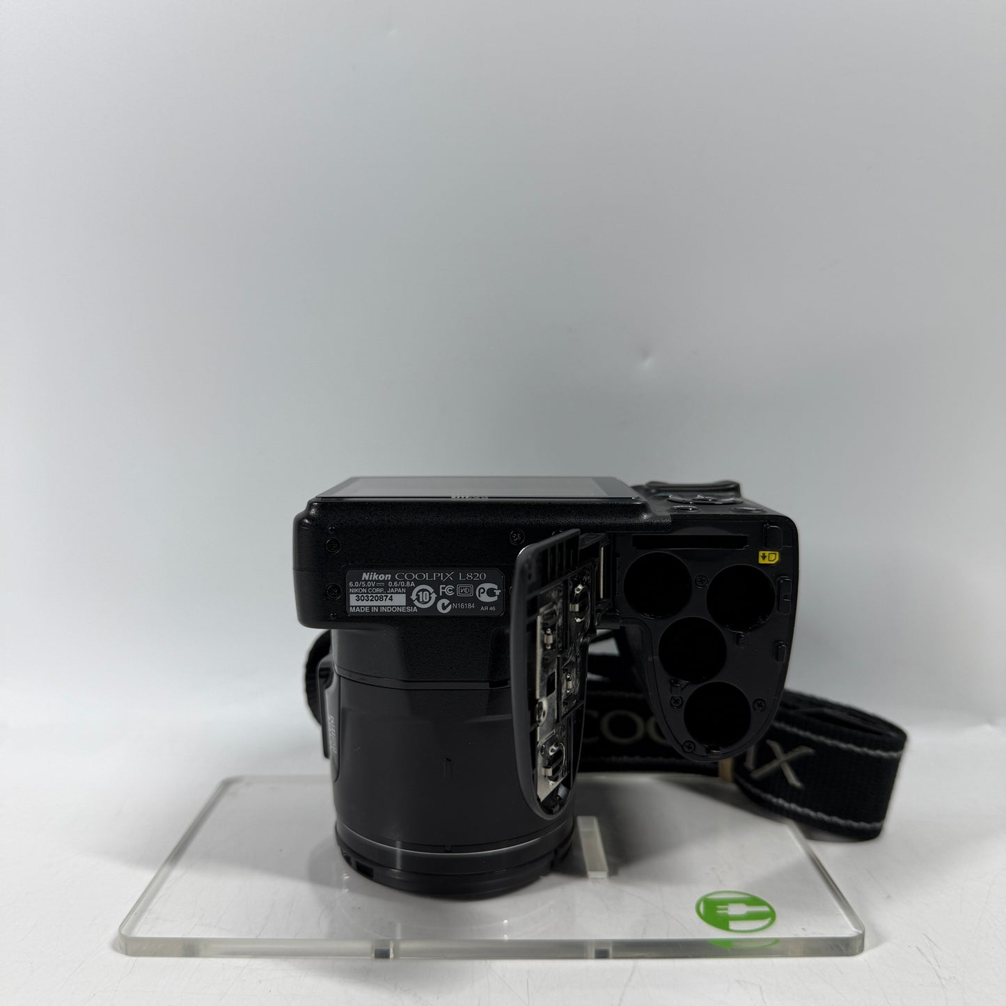Nikon COOLPIX L820 16.0MP Digital Camera