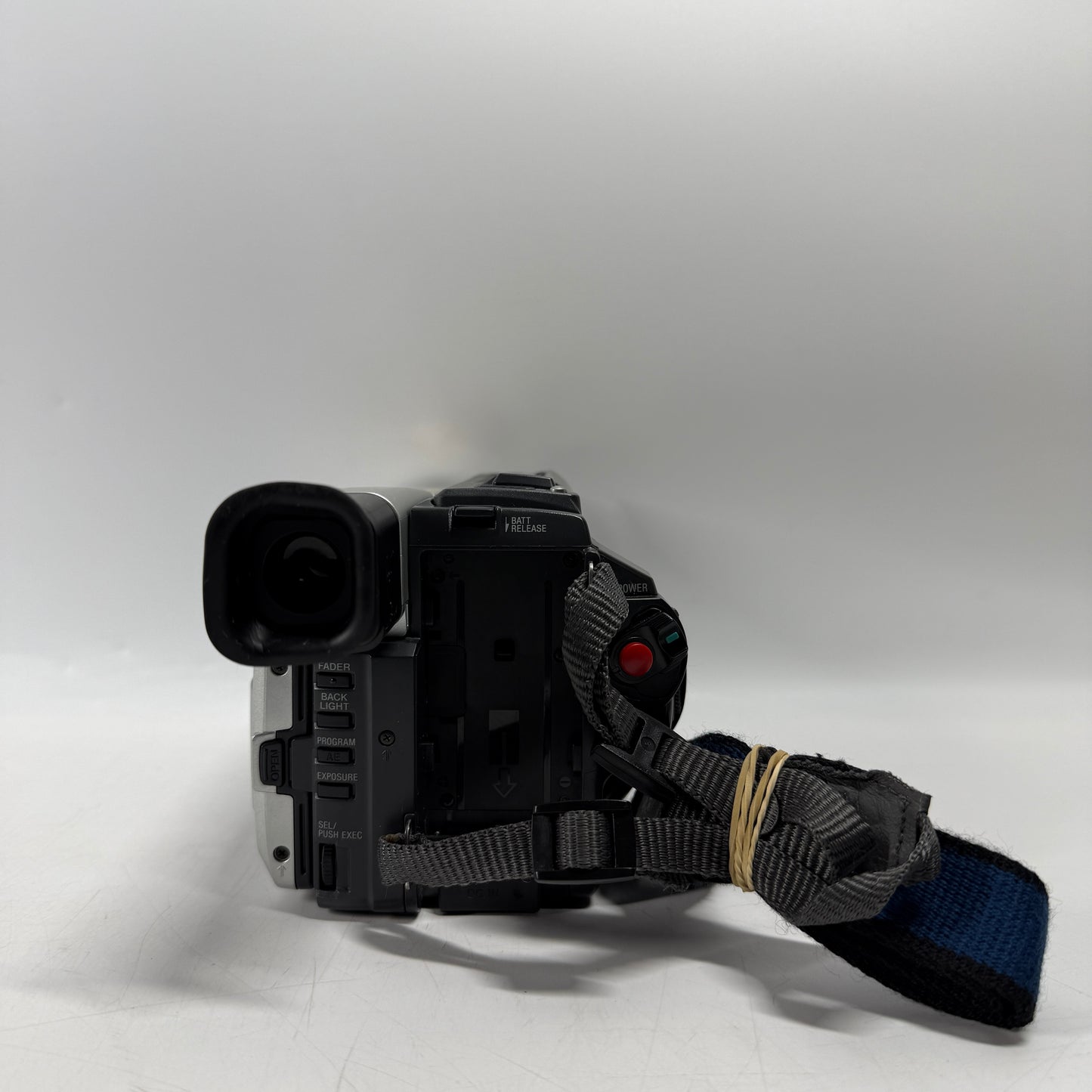 Sony Digital Handycam DCR-TRV520 NTSC