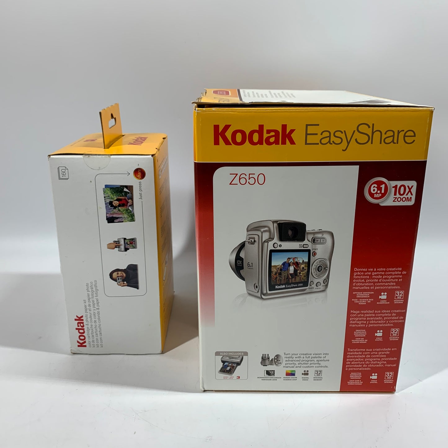 Kodak EasyShare CAT1014745 6.1 digital camera + printer dock