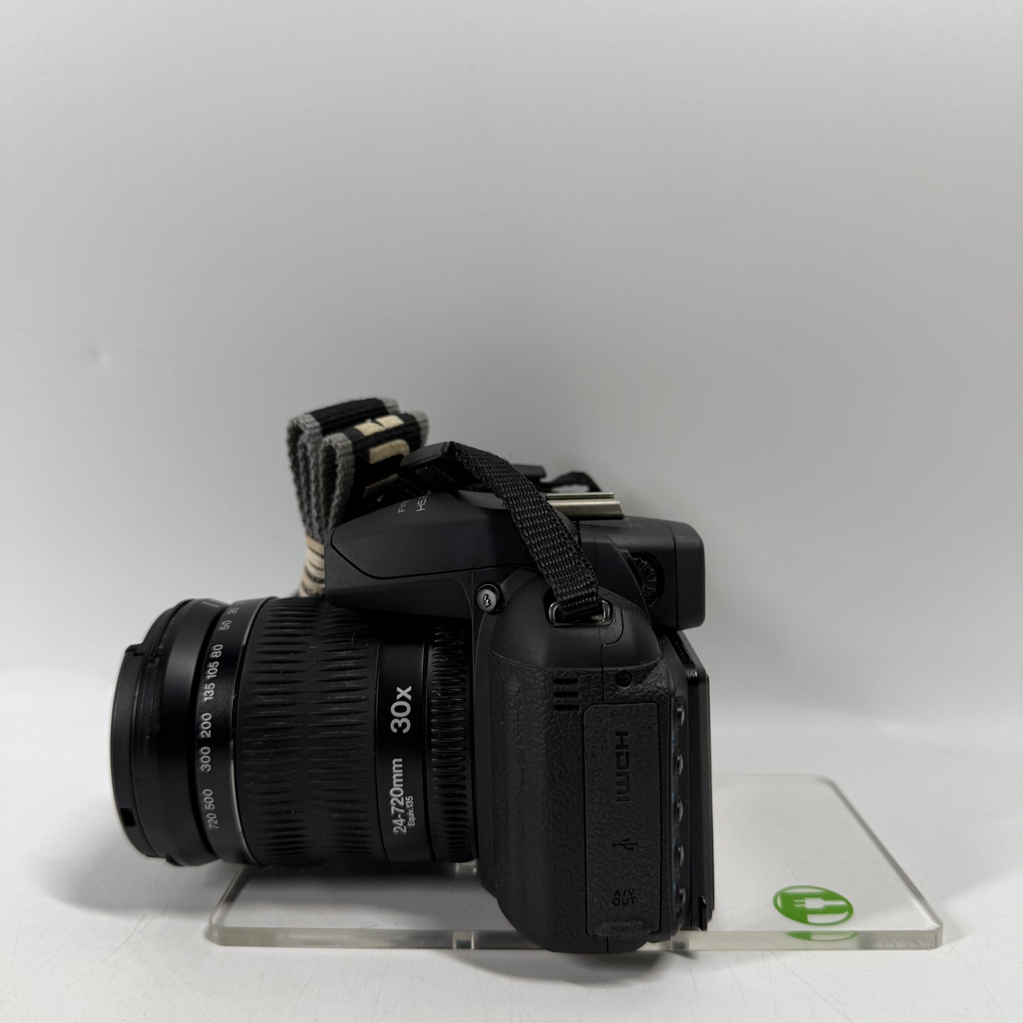 Fujifilm FinePix HS 25 EXR HS25EXR 16.0MP Digital Camera