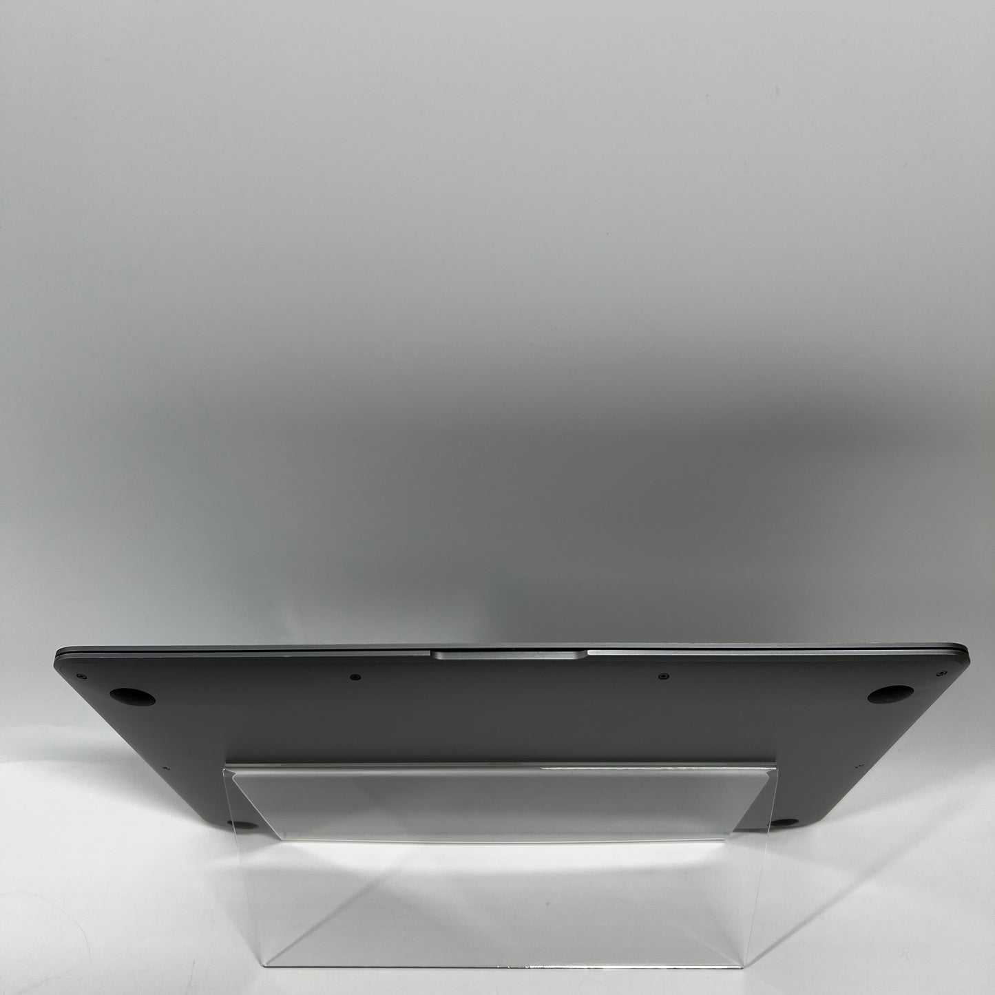 2020 Apple MacBook Air 13.3" i5 1.1GHz 8GB RAM 500GB SSD Space Gray A2179