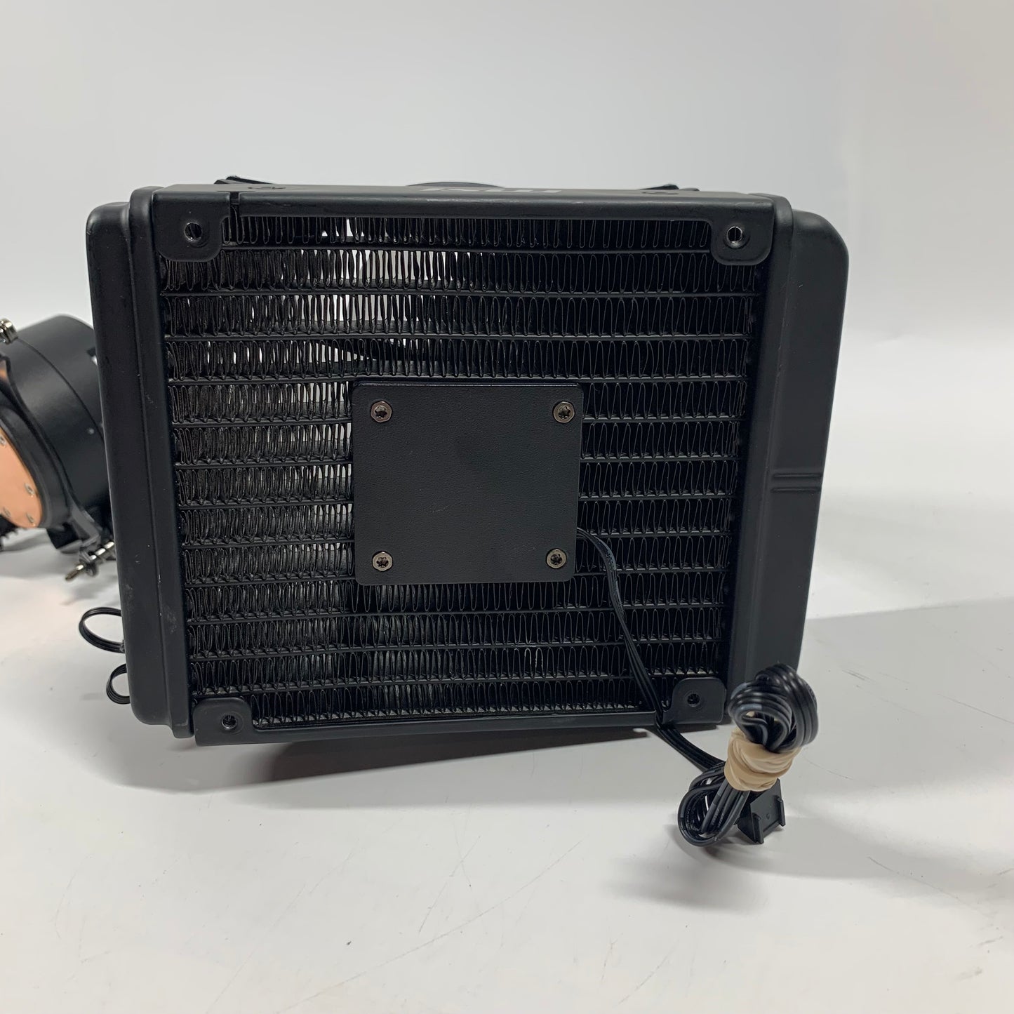 MSi MAG Coreliquid 120R ALL-IN-ONE Water Cooler APL122512V