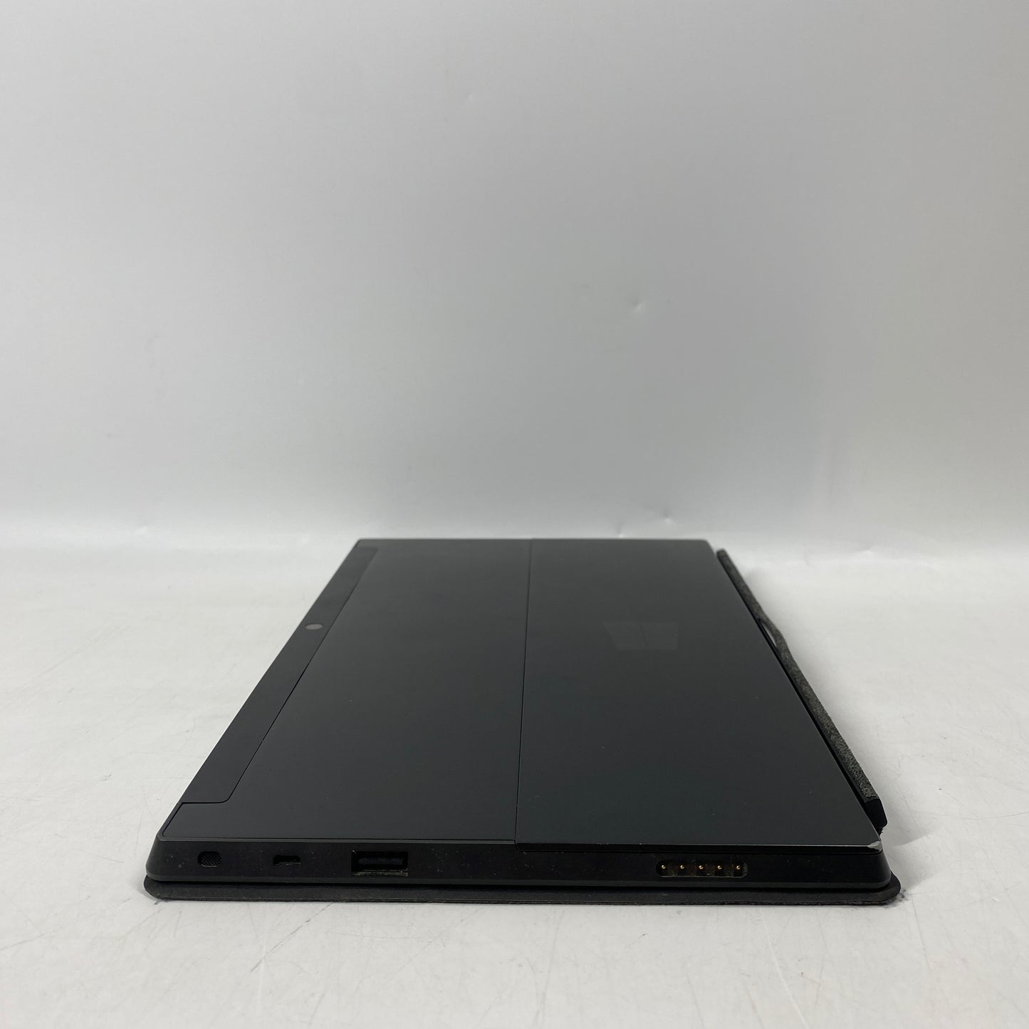 Microsoft Windows Surface RT 1516 10.6" Nvidia Tegra Quad Core 1.3GHz 2GB RAM