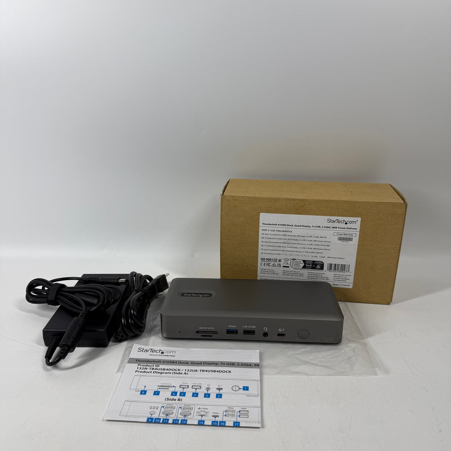 StarTech 132N-TB4USB4DOCK Universal USB4 & Thunderbolt 4 Docking Station