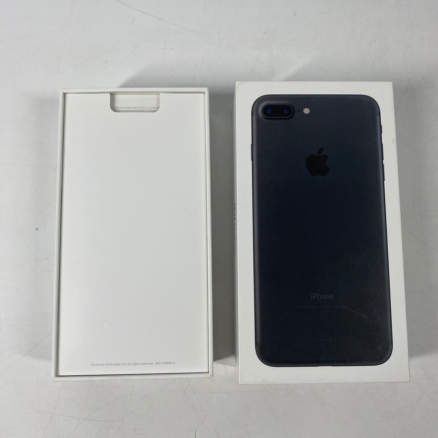 Unlocked Apple iPhone 7 Plus 32GB 14.2 Black MNR12LL/A