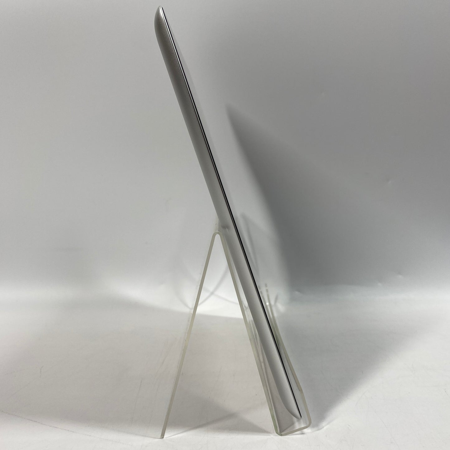 WiFi Only Apple iPad 2nd Gen 16GB 9.3.5 BLACK MC769LL/A