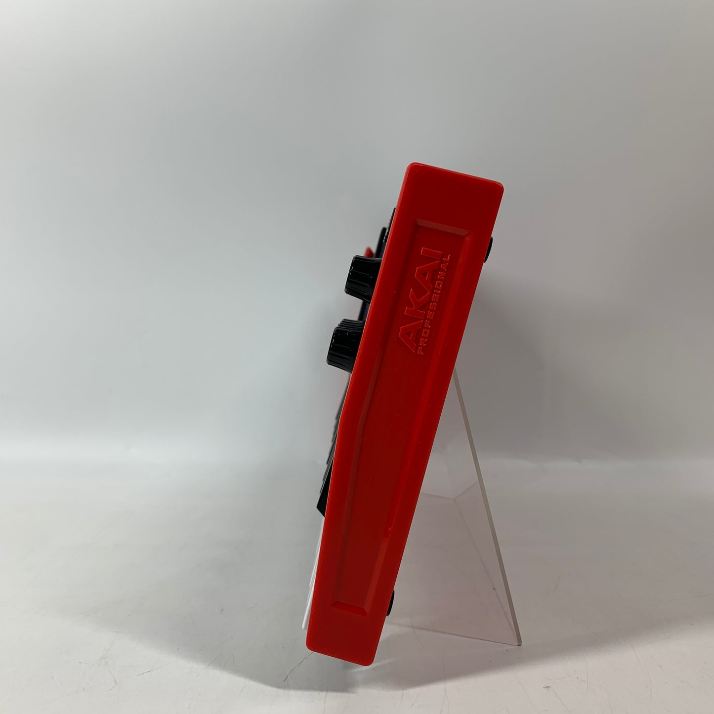 akai MPK Mini industry standard midi controller