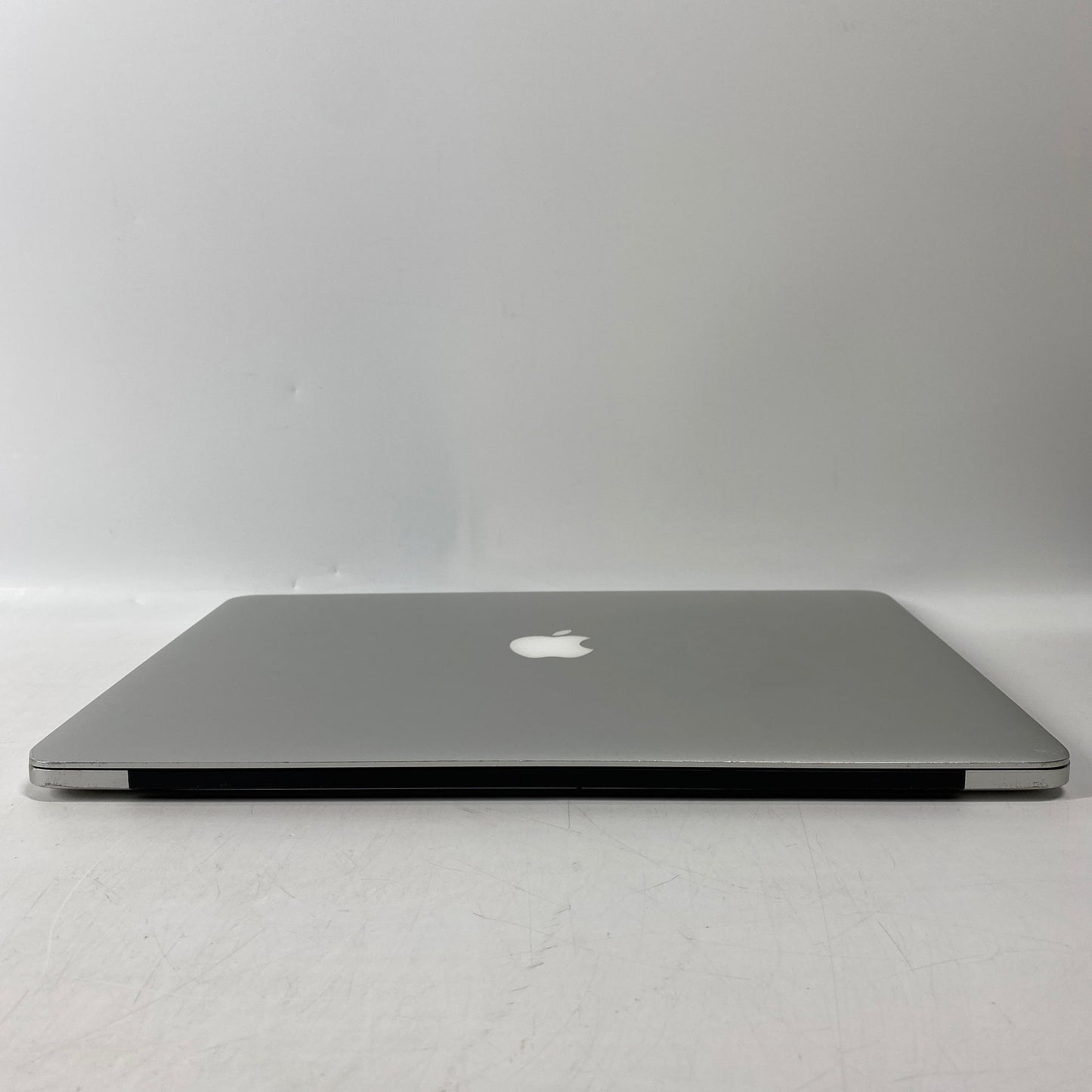 2014 Apple MacBook Pro 15" i7 2.2GHz 16GB RAM 256GB SSD Silver A1398