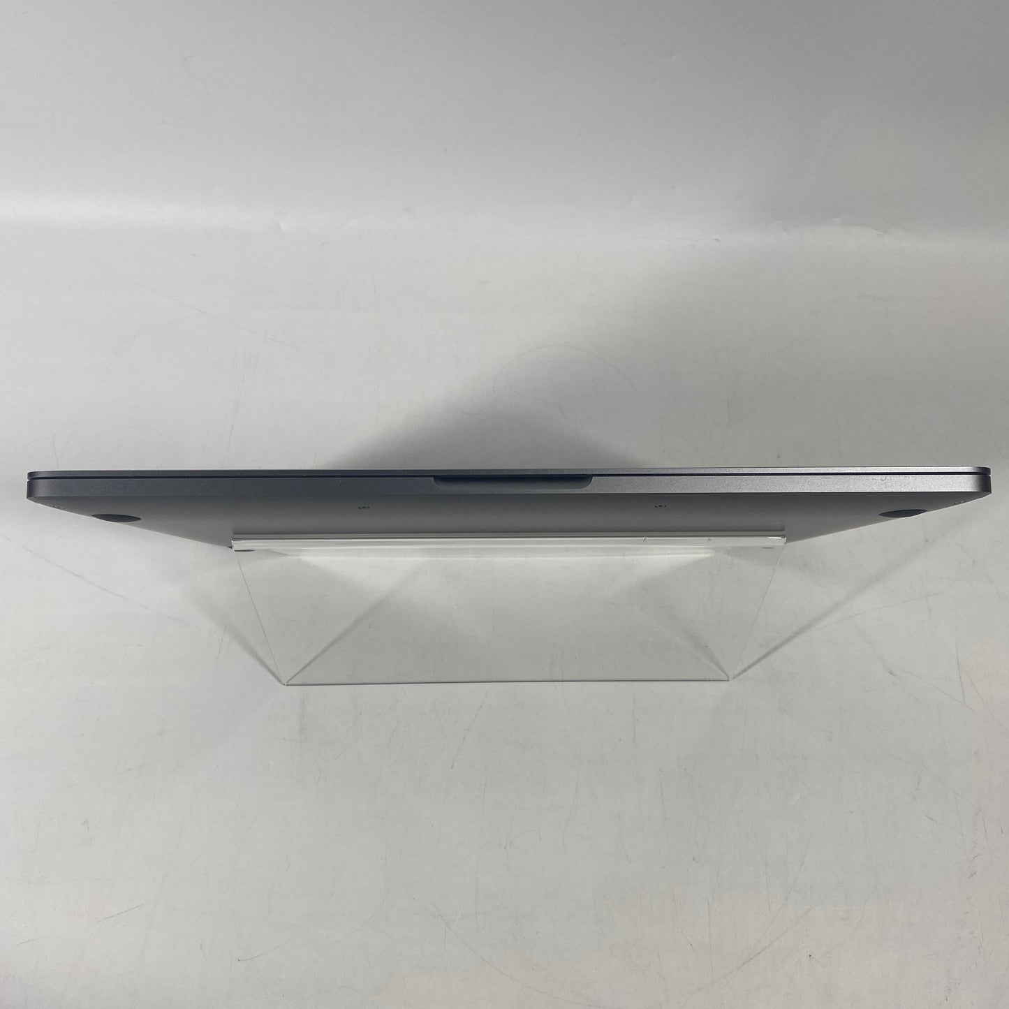 2020 Apple MacBook Pro 13.3" M1 8C GPU 3.2GHz 8GB RAM 256GB SSD A2338