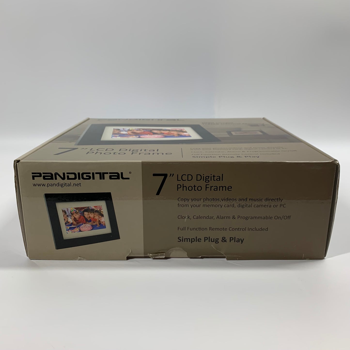 Pandigital PAN7001W01 LCD Digital Photo Frame 