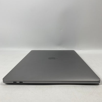 2018 Apple MacBook Pro 15" i7 2.2GHz 4GB RAM 256GB SSD Silver A1990