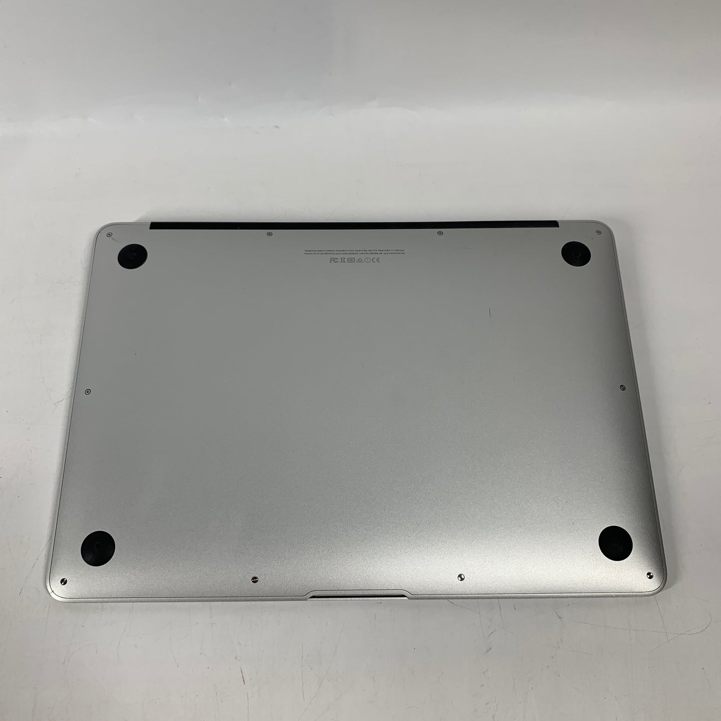 2017 Apple MacBook Air 13.3" i5 1.8GHz 8GB RAM 256GB SSD Silver A1466