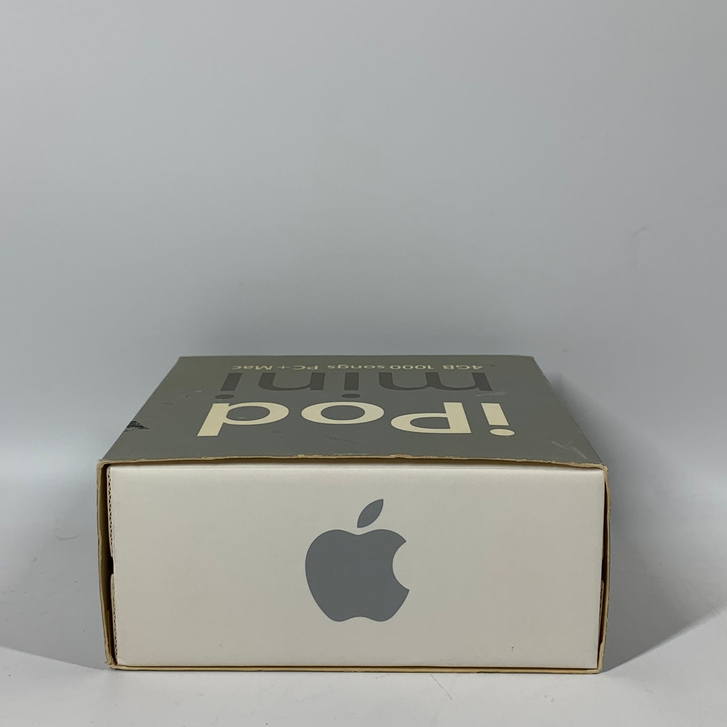 Apple iPod Mini 1st Gen 4GB Silver A1051