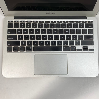 2015 Apple MacBook Air 11" i5 1.6GHz 4GB RAM 128GB HDD Silver A1465
