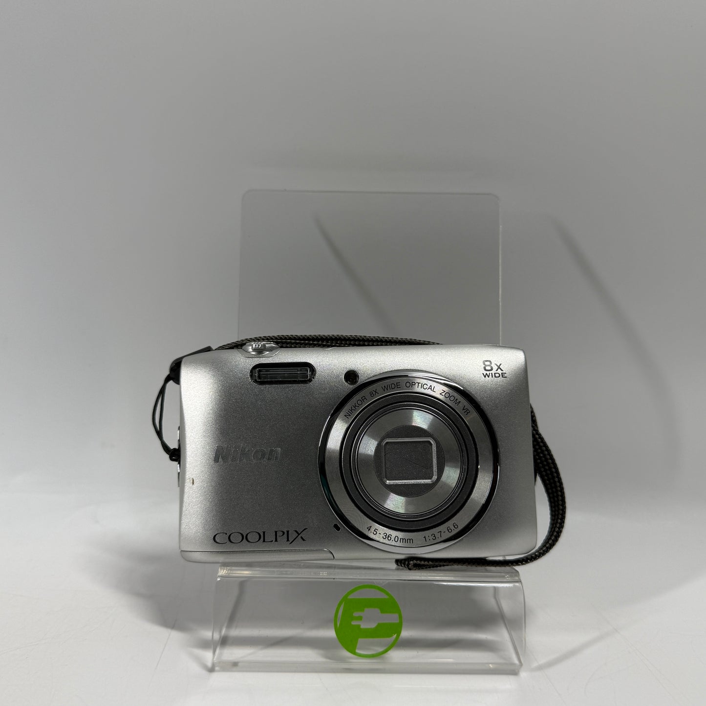 Nikon COOLPIX S3600 20MP Digital Point And Shoot Camera UNTESTED