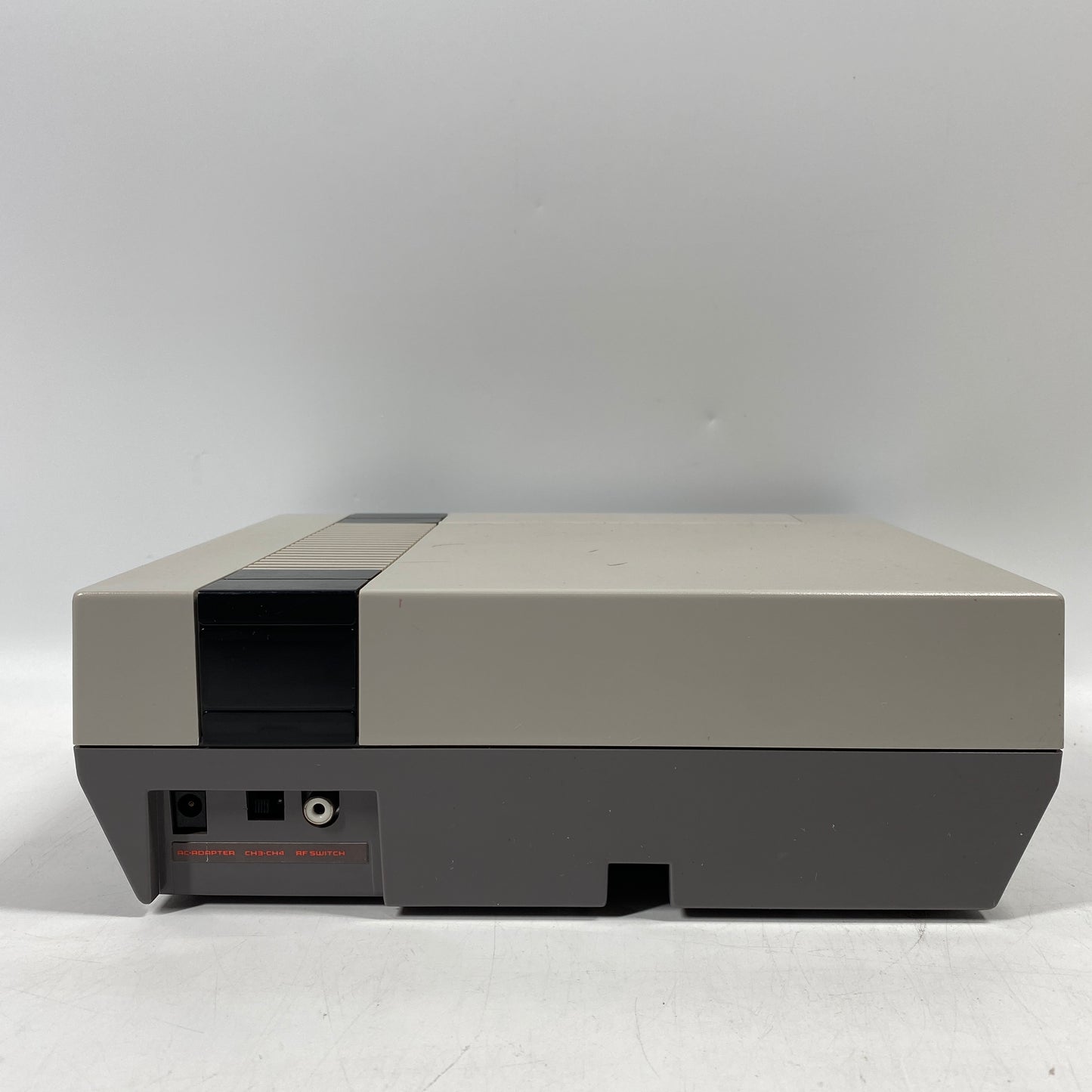 Nintendo Entertainment System NES Video Game Console NES-001 Gray