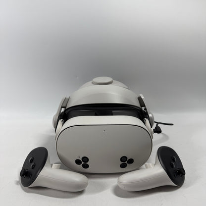 Meta Quest 3S 128GB Standalone All-in-One VR Headset P97