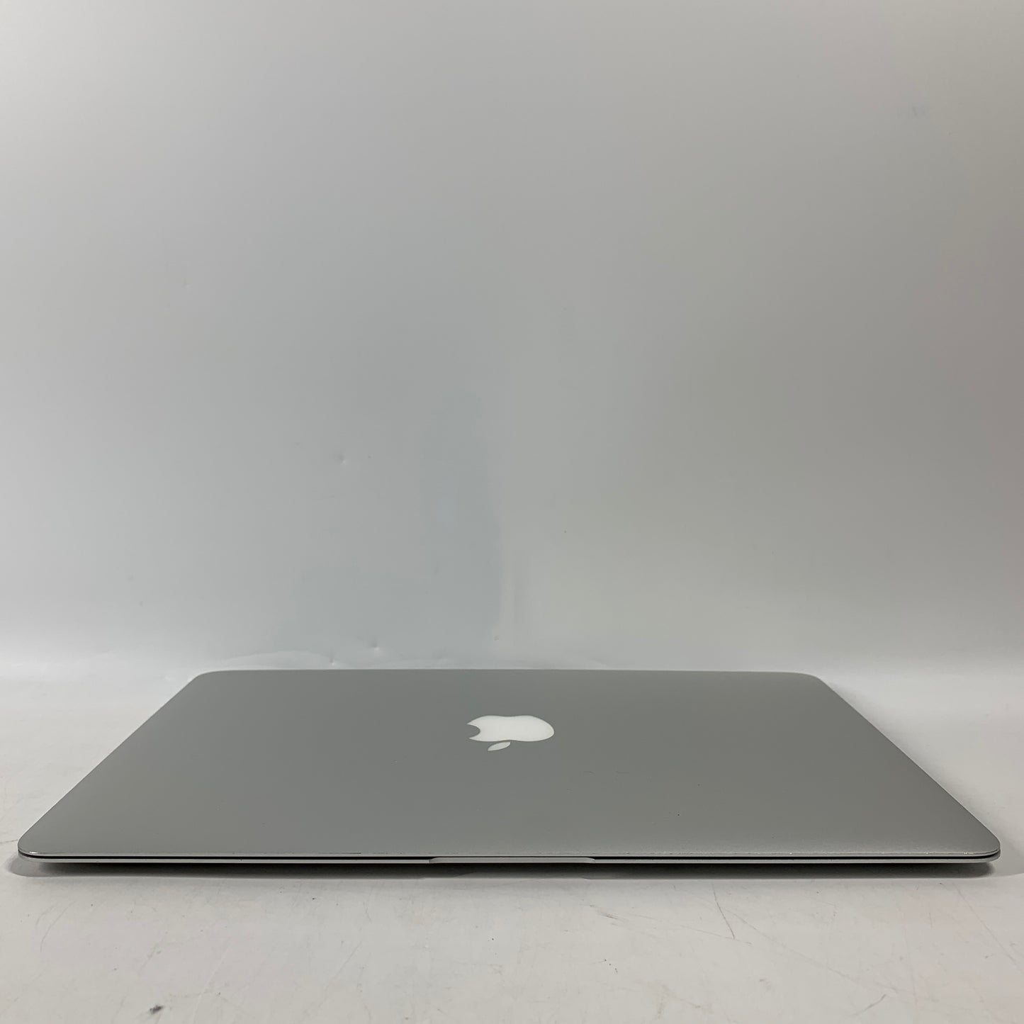 2017 Apple MacBook Air 13.3" i5 1.8GHz 8GB RAM 256GB SSD Silver A1466