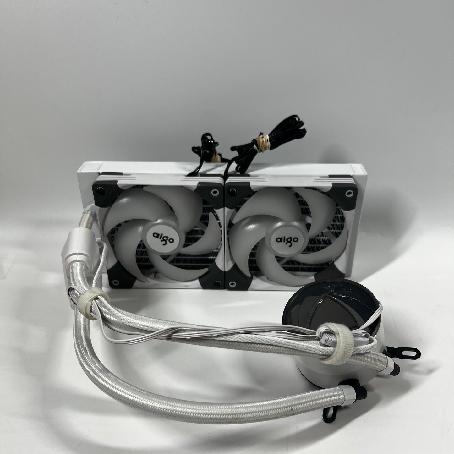 aigo AT240 All-in-One 240mm ARGB CPU Liquid Cooler White
