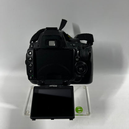 Nikon D5000 12.2MP Digital Camera 26314 Shutter Count