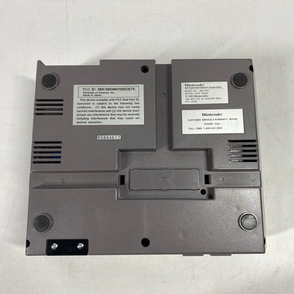 Nintendo Entertainment System NES Video Game Console NES-001 Gray