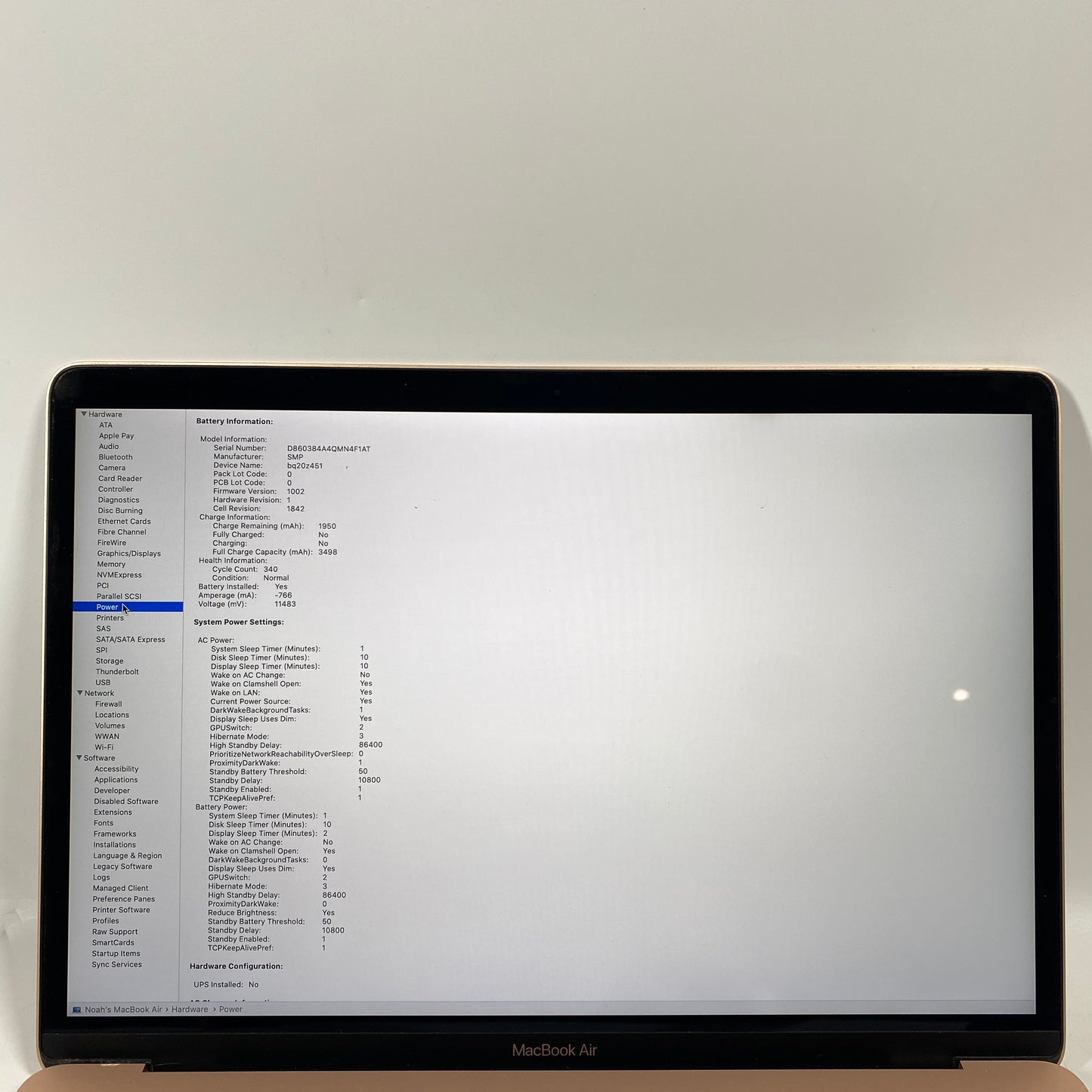 2020 Apple MacBook Air 13.3" i5 1.1GHz 8GB RAM 512GB SSD Gold A2179
