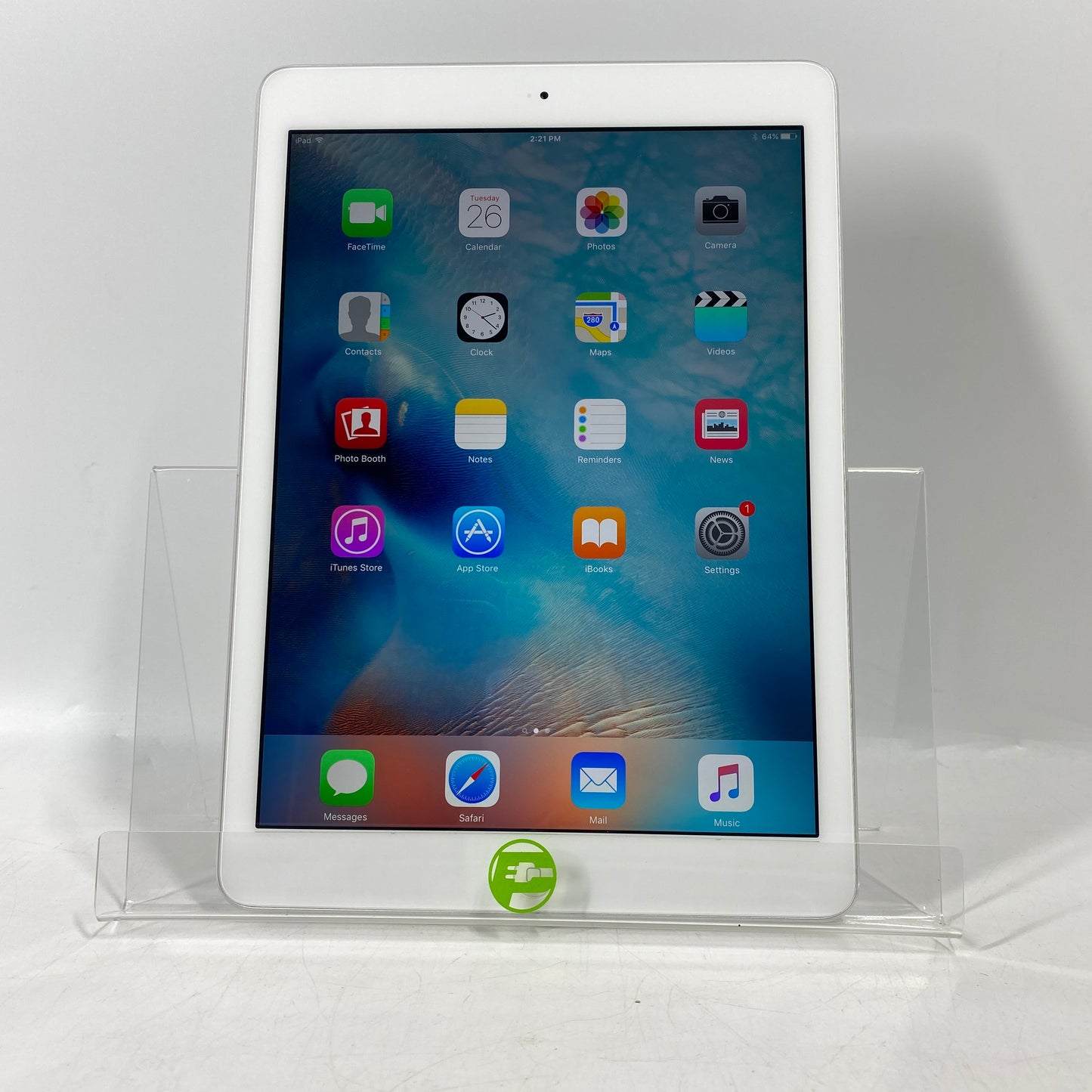 WiFi Only Apple iPad Air 1st Gen 16GB Silver FD788LL/B