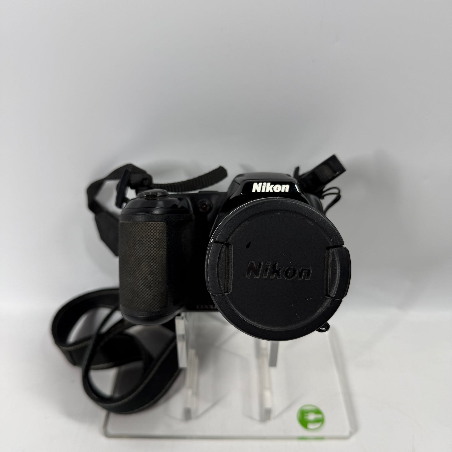 Nikon COOLPIX L330 20.2MP Digital Compact Camera