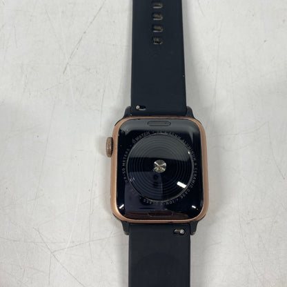 GPS Only Apple Watch SE 1st Gen 40MM Gold Aluminum onn. black adjustable sports 