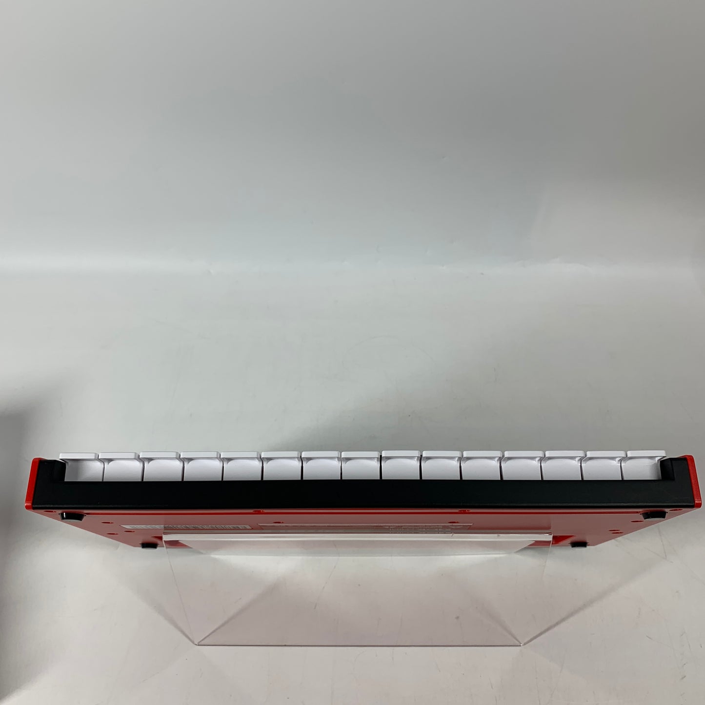 akai MPK Mini industry standard midi controller