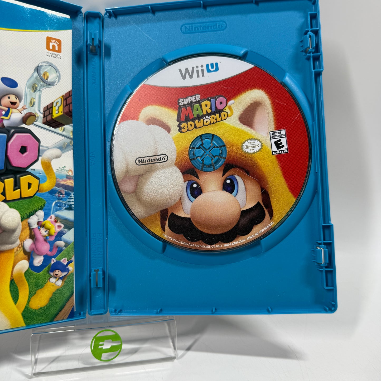 Super Mario 3D World (Nintendo Wii U, 2013)