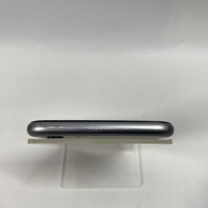 Unlocked Apple iPhone 6 64GB 12.5.7 SPACE GRAY MG632LL/A