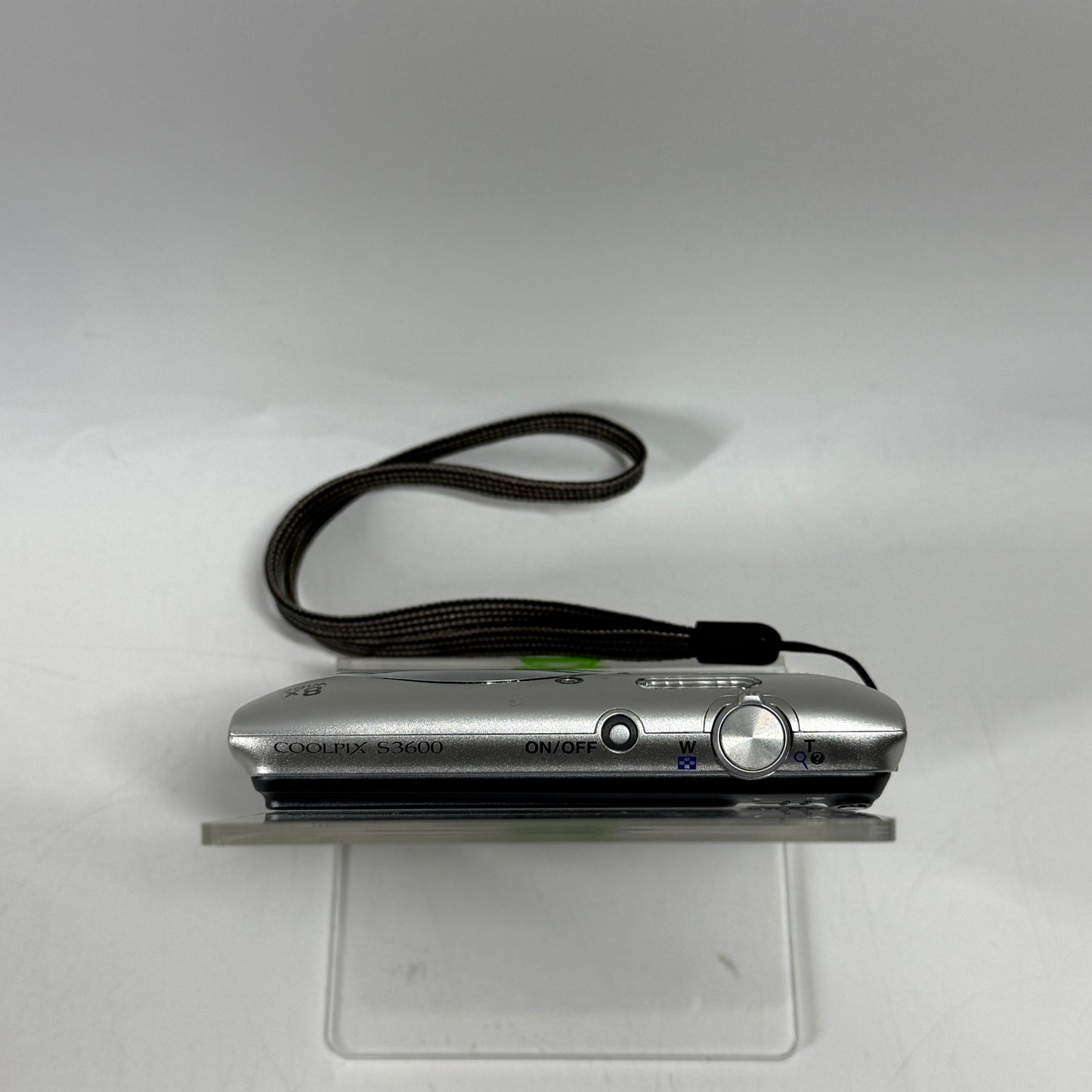 Nikon COOLPIX S3600 20MP Digital Point And Shoot Camera UNTESTED