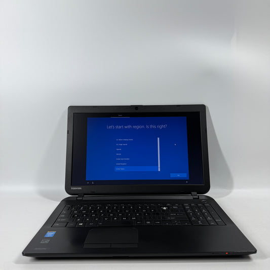 Broken Toshiba Satellite C55-B5200 15.6" i3-4005U 6GB RAM 750GB Broken Key