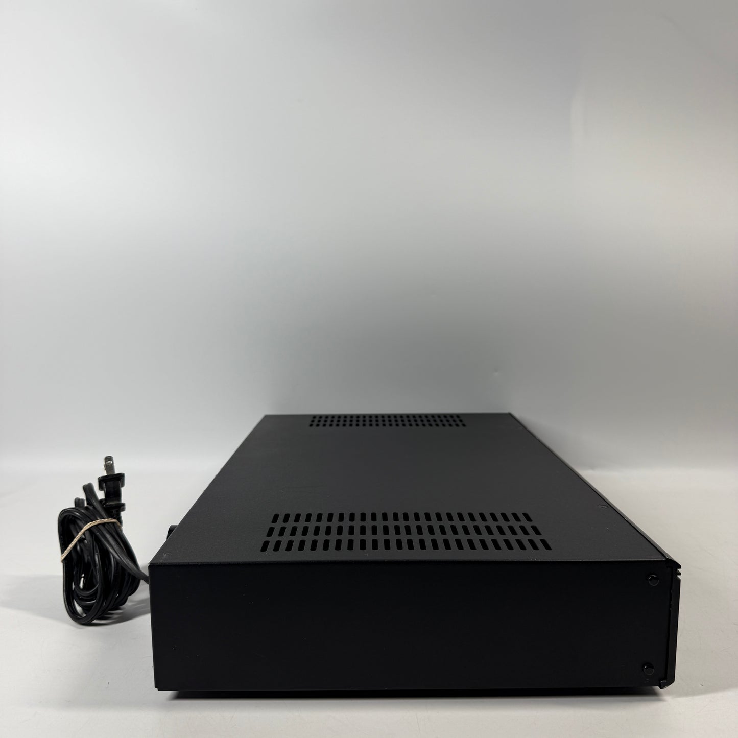 ADCOM GFA-535 2 Channel Stereo Power Amplifier