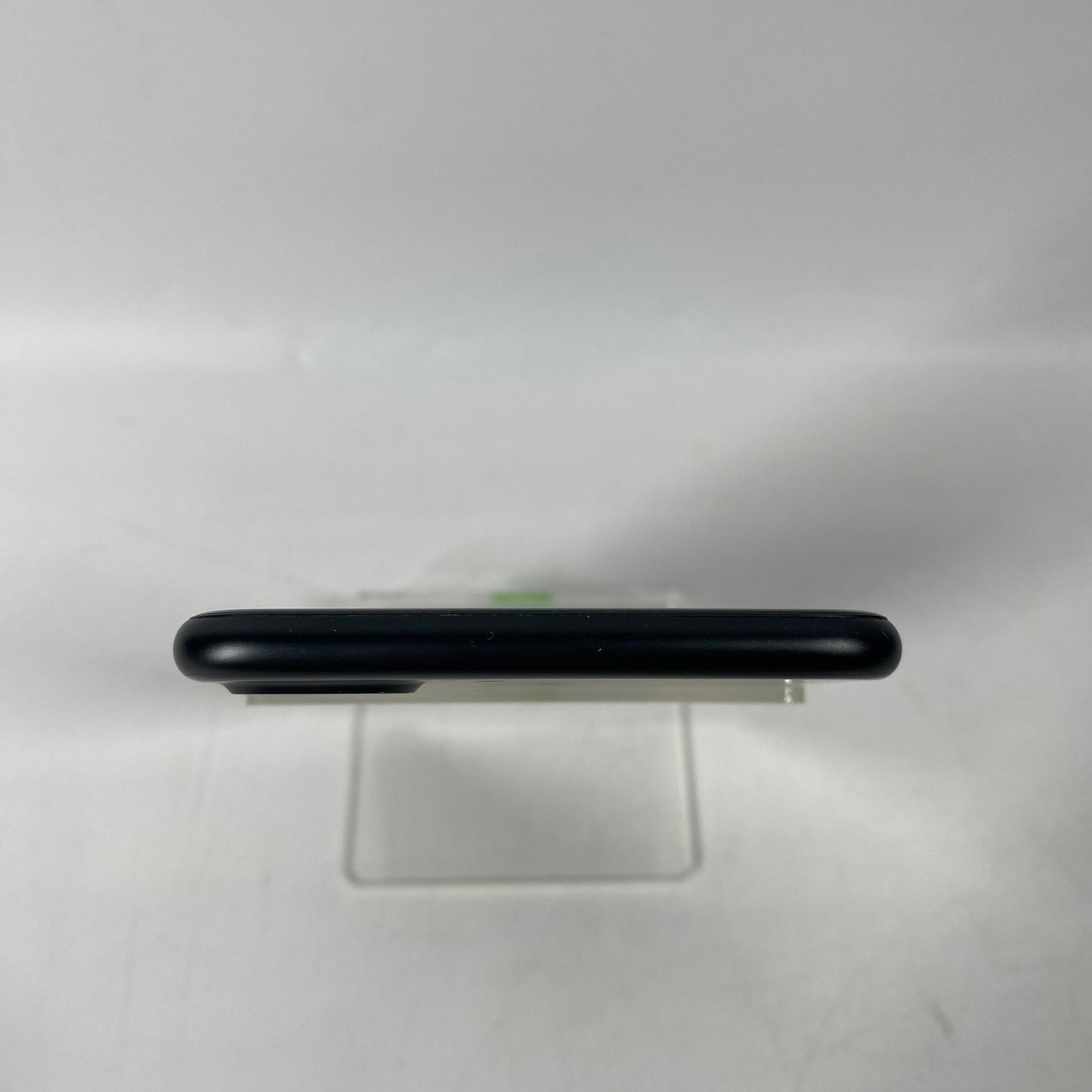 Unlocked Apple iPhone 7 Plus 32GB 14.2 Black MNR12LL/A