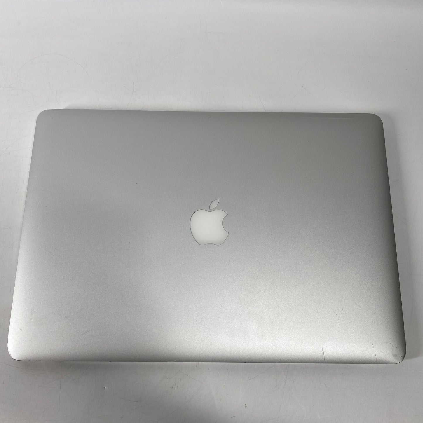 2014 Apple MacBook Pro 15" i7 2.2GHz 16GB RAM 256GB SSD Silver A1398