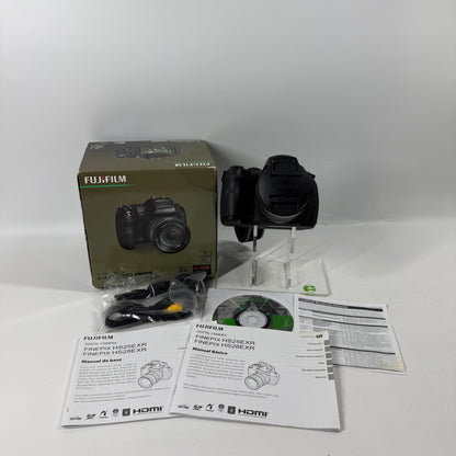 Fujifilm FinePix HS 25 EXR HS25EXR 16.0MP Digital Camera