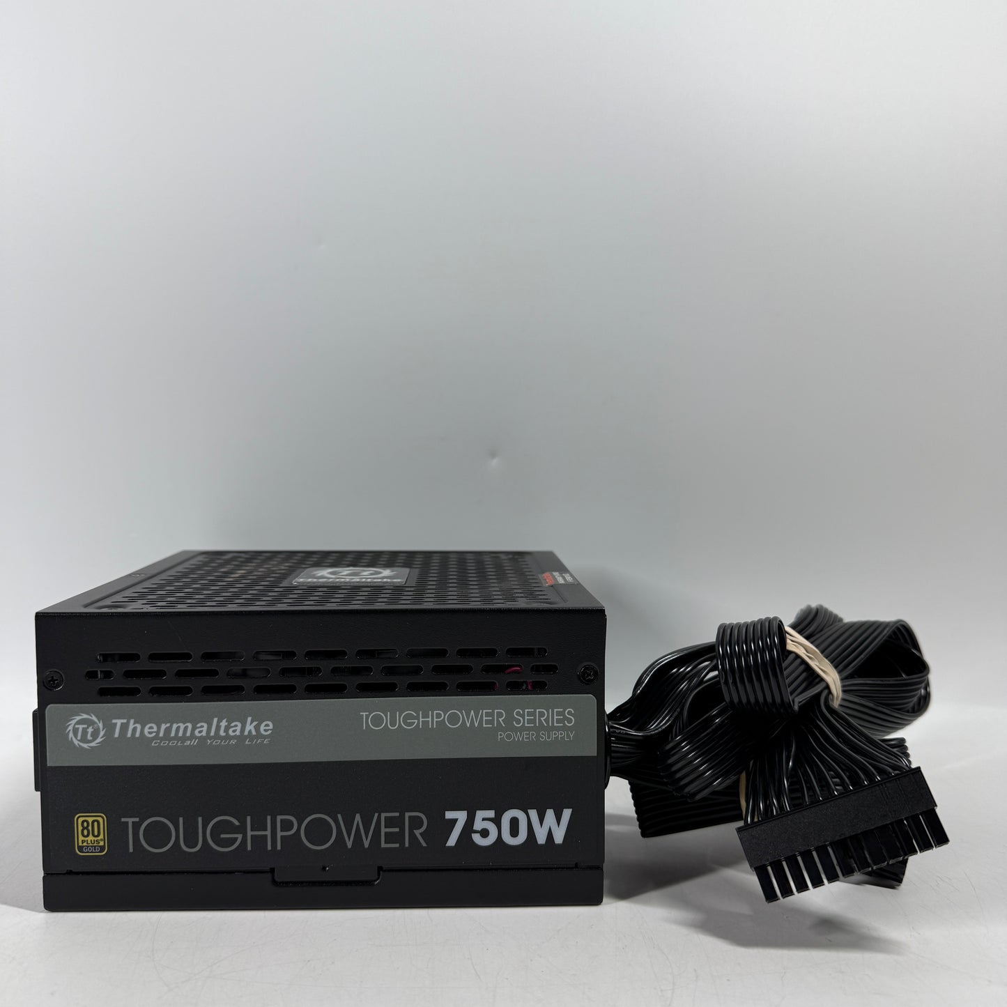 Thermaltake Toughpower Series 80 Plus Gold 750W Semi Modular Power Supply